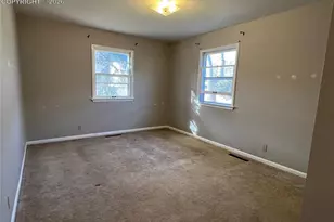 615 Echo Ln, Colorado Springs, CO 80904 - Photo 13