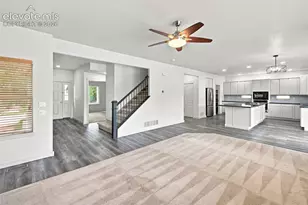 3335 Hollycrest Dr, Colorado Springs, CO 80920 - Photo 7