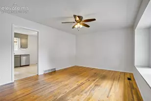 1022 Moffat Cir, Colorado Springs, CO 80915 - Photo 3
