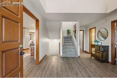 253 Chatham Drive, Colorado Springs, CO 80906 - Photo 7