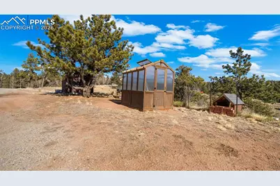 950 Southpark Road, Florissant, CO 80816 - Photo 7