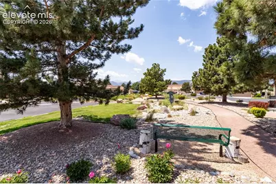380 Mission Hill Way, Colorado Springs, CO 80921 - Photo 5