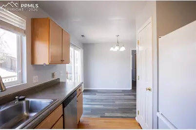 5653 Tomiche Drive, Colorado Springs, CO 80923 - Photo 9