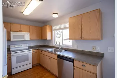 5653 Tomiche Drive, Colorado Springs, CO 80923 - Photo 7