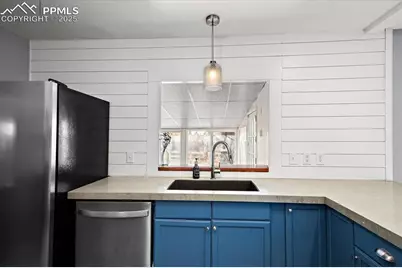 817 Grand Boulevard, Colorado Springs, CO 80911 - Photo 11