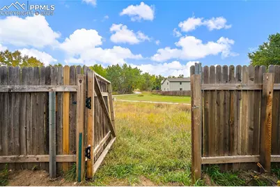6185 Hearth Court, Colorado Springs, CO 80922 - Photo 7