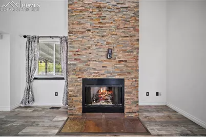 6185 Hearth Court, Colorado Springs, CO 80922 - Photo 13