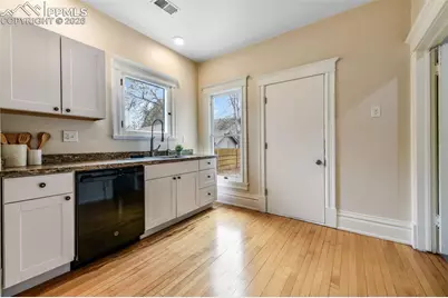 1208 N Corona Street, Colorado Springs, CO 80903 - Photo 15