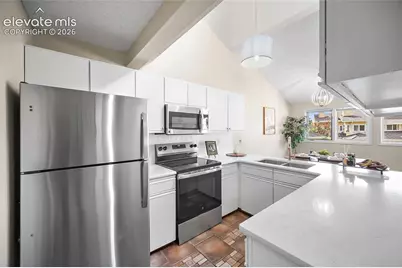 581 Observatory Drive, Colorado Springs, CO 80904 - Photo 13