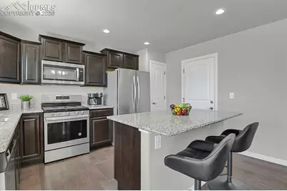 12721 Windingwalk Drive, Peyton, CO 80831 - Photo 9