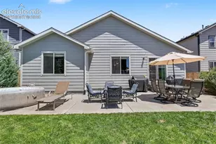 6414 Mountain Dale Dr, Colorado Springs, CO 80927 - Photo 5
