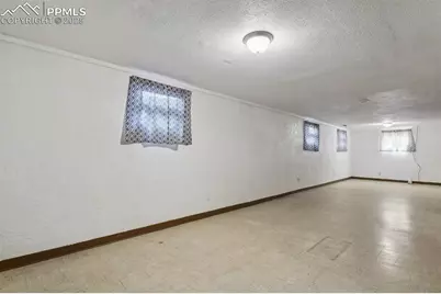 906 Bowser Drive, Colorado Springs, CO 80909 - Photo 29