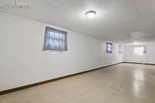 906 Bowser Dr, Colorado Springs, CO 80909 - Photo 29