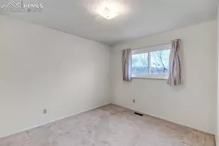 1025 Rainier Dr, Colorado Springs, CO 80910 - Photo 35