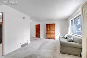 1025 Rainier Dr, Colorado Springs, CO 80910 - Photo 15