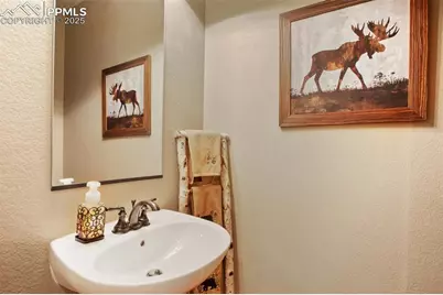 5070 Vessey Road, Colorado Springs, CO 80908 - Photo 17