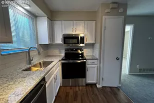 1015 Bennett Ave, Colorado Springs, CO 80909 - Photo 5