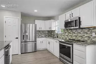 1122 Drake Cir, Colorado Springs, CO 80915 - Photo 11