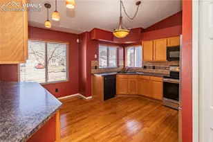 1555 Gumwood Dr, Colorado Springs, CO 80906 - Photo 7