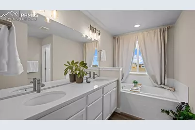 10727 Rolling Peaks Drive, Peyton, CO 80831 - Photo 25