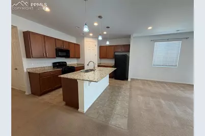 4887 Wolf Moon Drive, Colorado Springs, CO 80911 - Photo 7