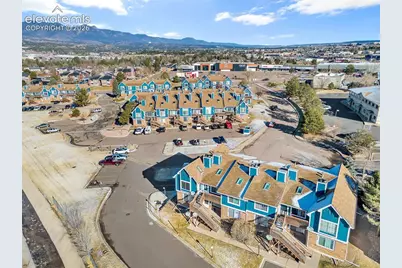 6272 Village Lane, Colorado Springs, CO 80918 - Photo 13