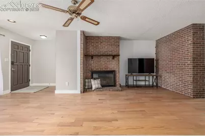 406 Valley Hi Circle #B, Colorado Springs, CO 80910 - Photo 13