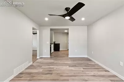 229-231 Crestone Avenue, Colorado Springs, CO 80905 - Photo 13