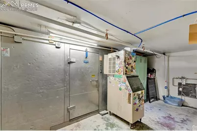 121 W Main Street, Trinidad, CO 81082 - Photo 31