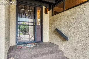 1146 Fontmore Rd, Colorado Springs, CO 80904 - Photo 7