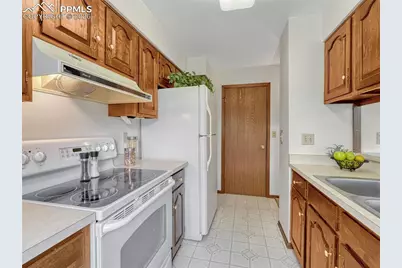 1146 Fontmore Road #A, Colorado Springs, CO 80904 - Photo 11