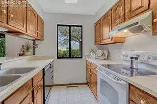 1146 Fontmore Rd, Colorado Springs, CO 80904 - Photo 3