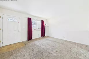 3915 Whittier Dr, Colorado Springs, CO 80910 - Photo 9