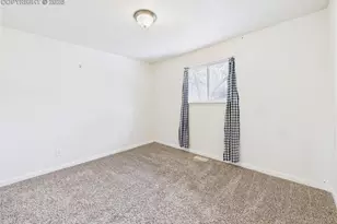 3915 Whittier Dr, Colorado Springs, CO 80910 - Photo 21