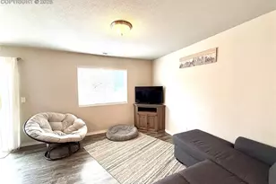 863 Endeavor Wy, Colorado Springs, CO 80915 - Photo 23