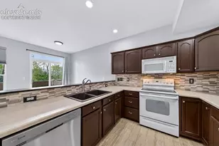 2731 Avalanche Heights, Colorado Springs, CO 80918 - Photo 31