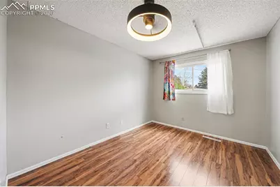 6727 Duke Drive, Colorado Springs, CO 80918 - Photo 15