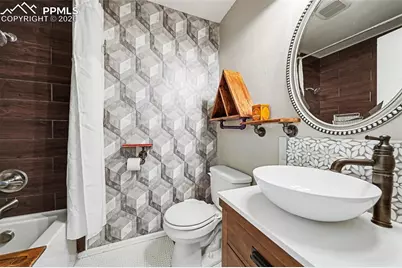 6727 Duke Drive, Colorado Springs, CO 80918 - Photo 17