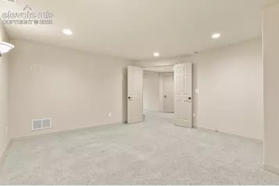 5630 Loyola Drive, Colorado Springs, CO 80918 - Photo 33