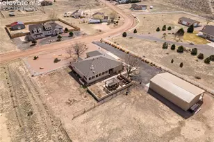 1225 N Parkridge Dr, Pueblo, CO 81007 - Photo 31