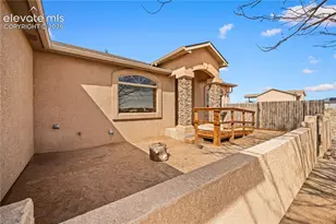 1225 N Parkridge Dr, Pueblo, CO 81007 - Photo 11