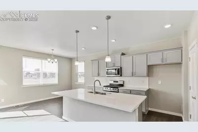 11703 Reagan Ridge Drive, Colorado Springs, CO 80925 - Photo 7