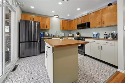 1805 Kodiak Drive, Colorado Springs, CO 80910 - Photo 11