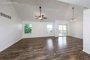 3450 Cedarhurst Way, Colorado Springs, CO 80918 - Photo 9