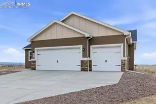916 E Platteville Blvd, Pueblo, CO 81007 - Photo 27