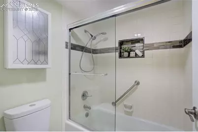 1130 Fontmore Road #B, Colorado Springs, CO 80904 - Photo 21