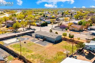 2519 E 10th St, Pueblo, CO 81001 - Photo 29
