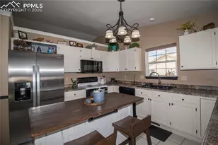 560 N Robinson Ave, Florence, CO 81226 - Photo 13