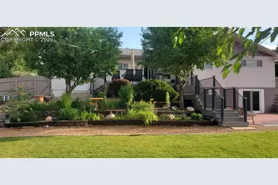 20 Robertson Road, Pueblo, CO 81001 - Photo 33