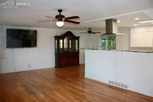 7670 Sunny View Ln, Colorado Springs, CO 80911 - Photo 3